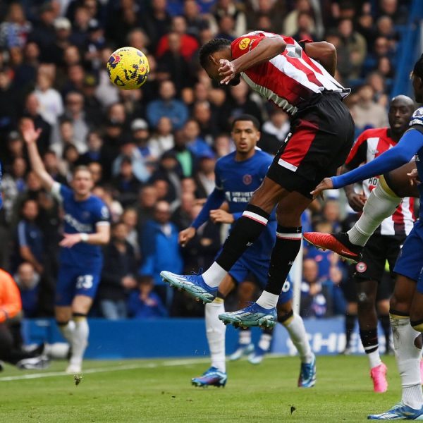 Chelsea onderuit tegen Brentford 0-2
