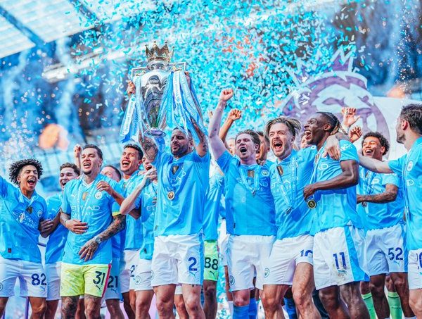 Manchester City voor de vierde keer op rij kampioen van Engeland