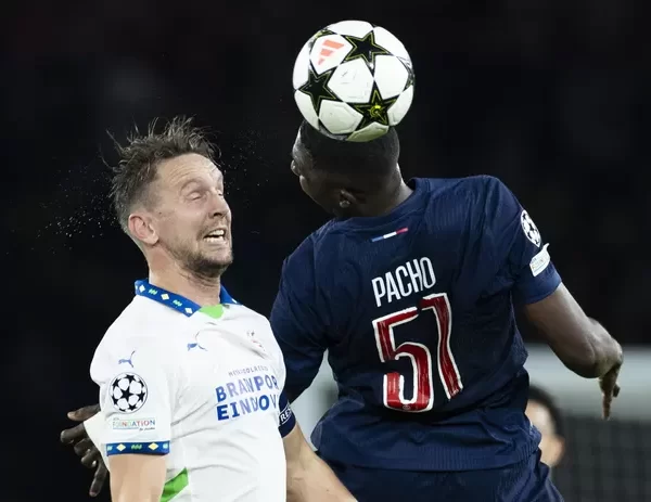 PSV verrast met knap gelijkspel tegen PSG in Champions League